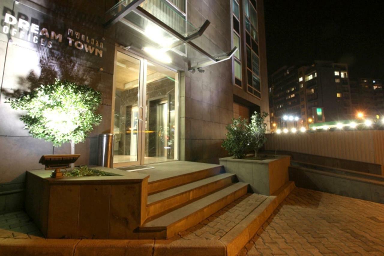 Апартаменты Comfort Tower 1 Тбилиси Экстерьер фото